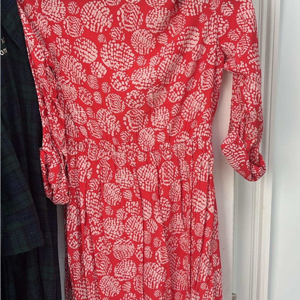 Seraphine Red and White Patterned Long Sleeve Dress - Picture 2 of 2